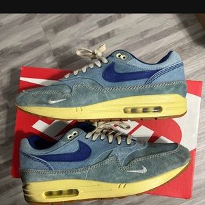 Nike air max 1! Nike shoes, size 13, they have been used